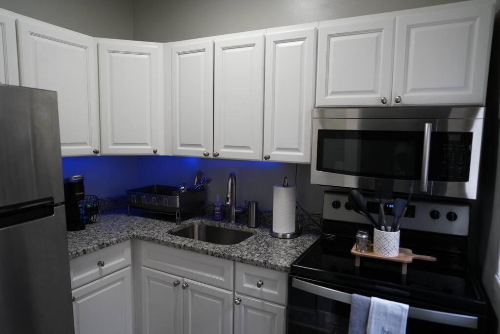 Stylish 1Br Unit W/Free Parking-Walk To Metro Lejlighed Washington Eksteriør billede