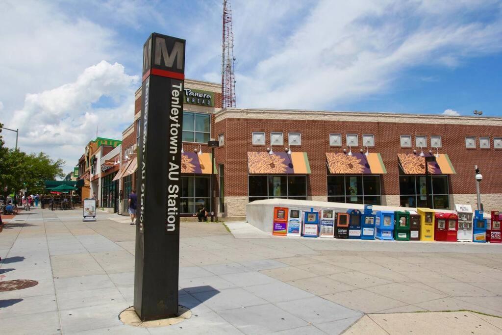 Stylish 1Br Unit W/Free Parking-Walk To Metro Lejlighed Washington Eksteriør billede